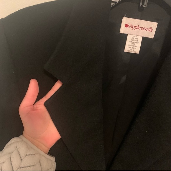 Women’s Appleseed’s Wool and Cashmere Blend 2 Button Blazer Coat Size 8 - Picture 5 of 13